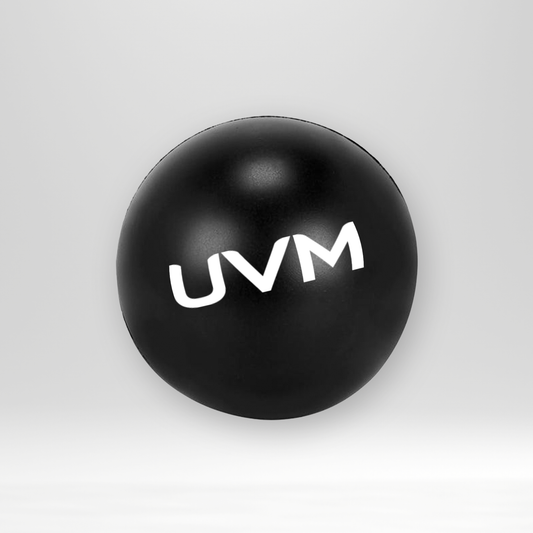 Pelota antiestrés color negra con logotipo UVM